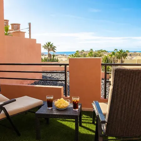 Sur Tenerife,ático Con Dos Terraza,parquing Y Piscina Apartamento *
