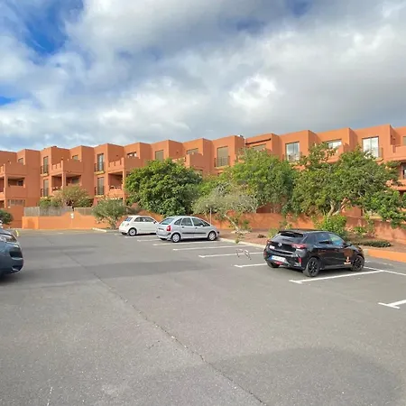Ático de proa, en la mejor playa del Médano Apartamento *